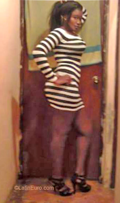 Date this lovely Germany girl Thania from La Romana DO20701