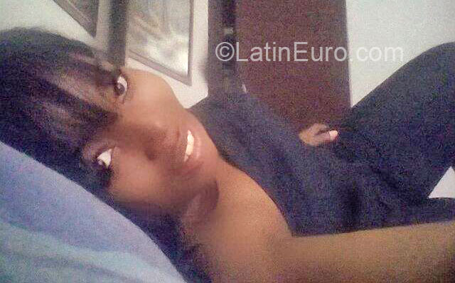 Date this delightful Colombia girl Mari from Cali CO16623