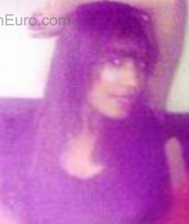 Date this nice looking Colombia girl Luz Milena from Cartagena CO16660