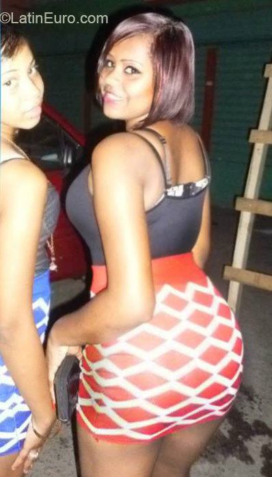 Date this lovely Dominican Republic girl Darleny from Santo Domingo DO21200