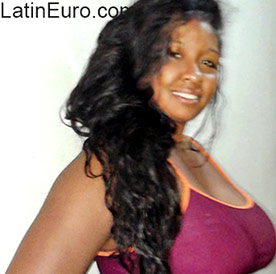 Date this stunning Colombia girl Yenifer from Cali CO16864