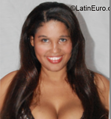 Date this fun Dominican Republic girl Rose from Santo Domingo DO21488
