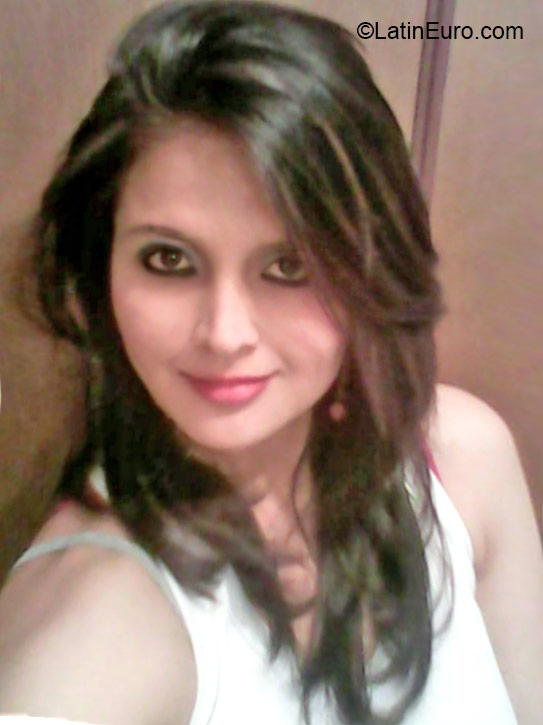 Date this exotic Colombia girl Danny from Bogota CO17038