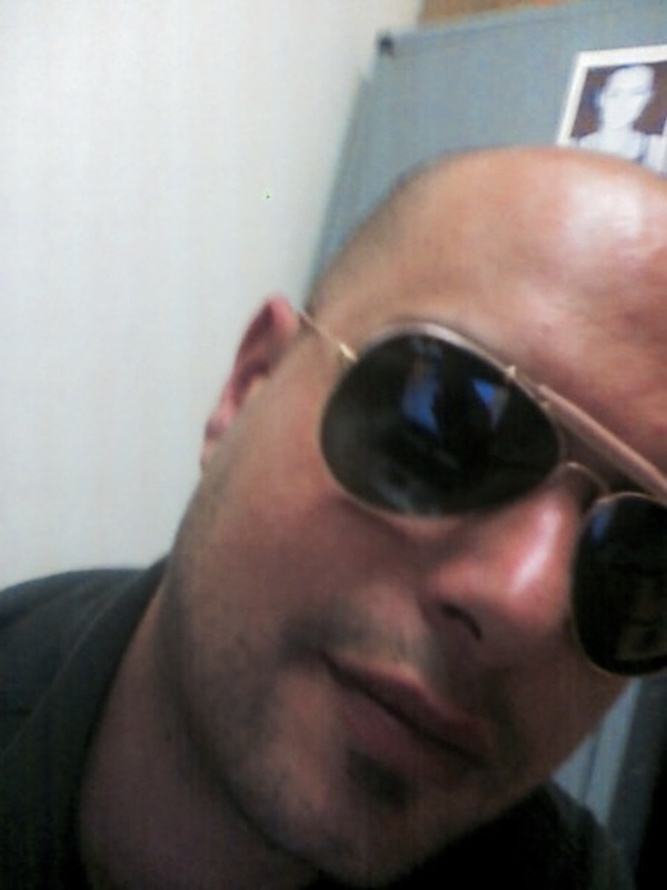 Date this lovely Italy man Johnny from Udine IT244