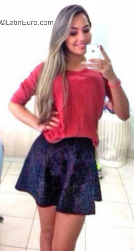 Date this good-looking Brazil girl MariaJulia from Manaus BR9299