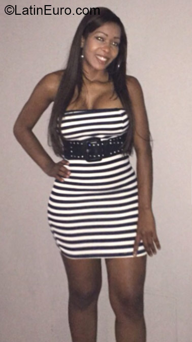Date this attractive Spain girl Diosie from Madrid ES312