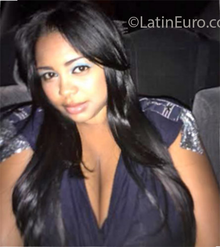 Date this good-looking Dominican Republic girl Gisselle from Santo Dominigo DO22123