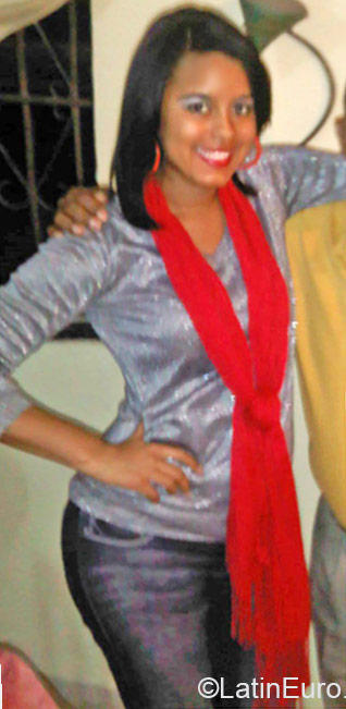 Date this exotic Dominican Republic girl Mabel from Santo Domingo DO22200