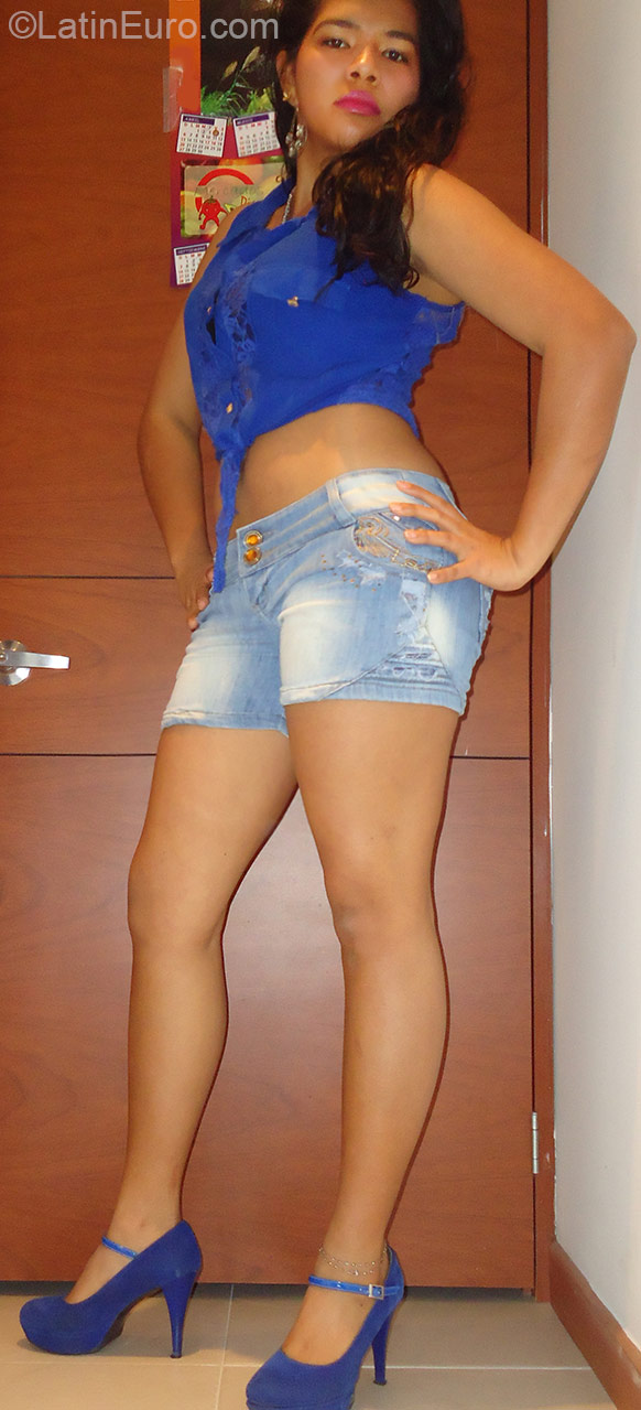 Date this georgeous Colombia girl Liceth Me l issa from Bogota CO17485