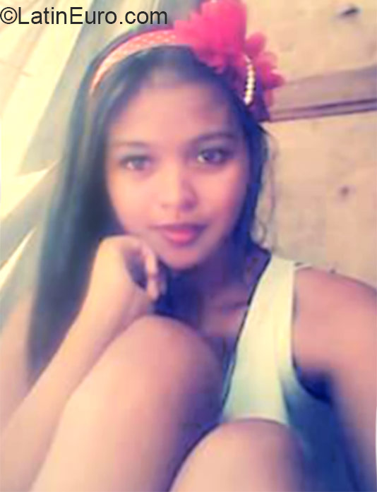 Date this stunning Philippines girl Mary from Talisay PH780