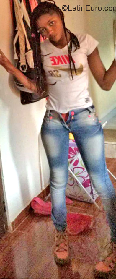 Date this athletic Colombia girl Fidarys from Medellin CO18812