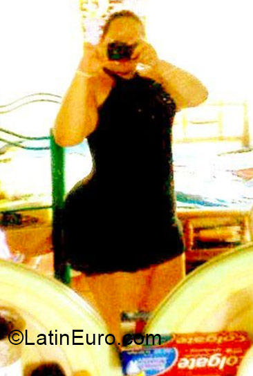 Date this tall Colombia girl Yeusby from Cucuta CO17585