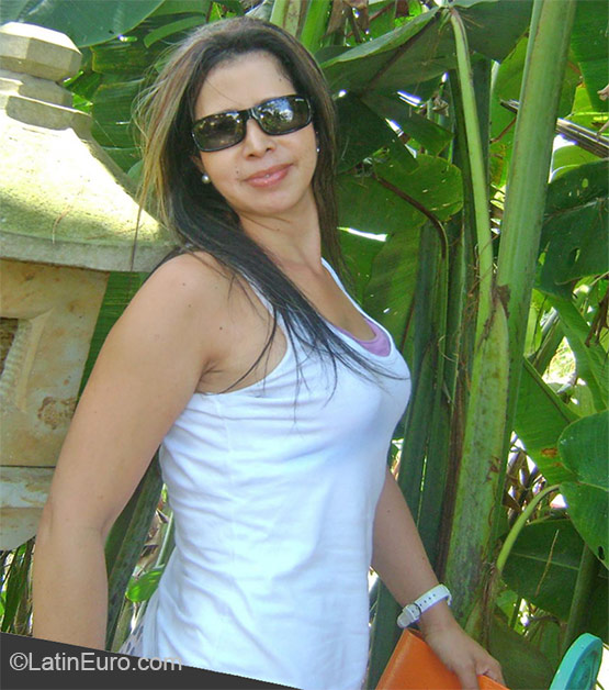 Date this pretty Colombia girl Martha from Medellin CO17662