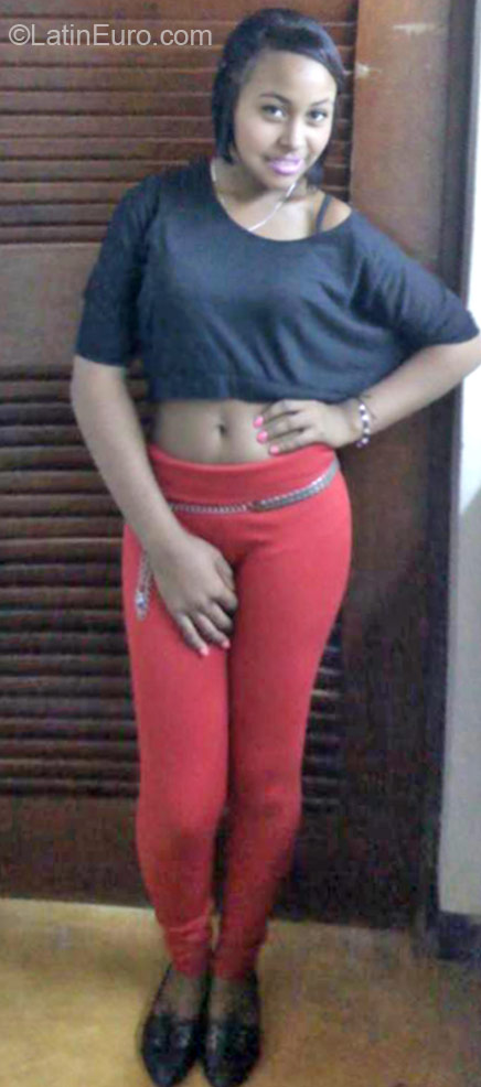 Date this sultry Dominican Republic girl Jenifer from Contanzas DO22595