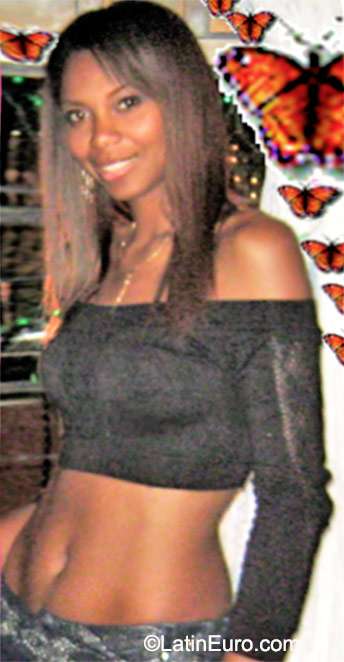 Date this voluptuous Colombia girl Liz from Cali CO17781