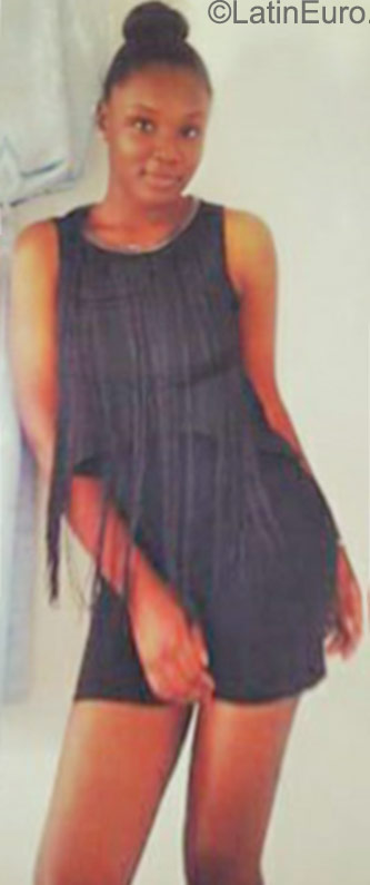 Date this hard body Jamaica girl Tamal from Kingston JM2120