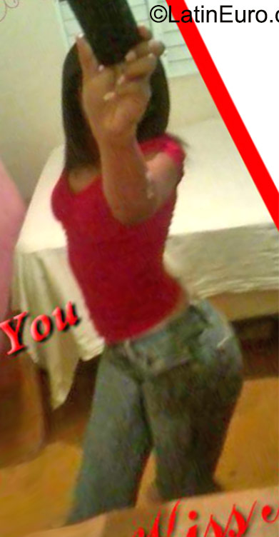 Date this attractive Dominican Republic girl Andrea from San Pedro de Macoris DO23161