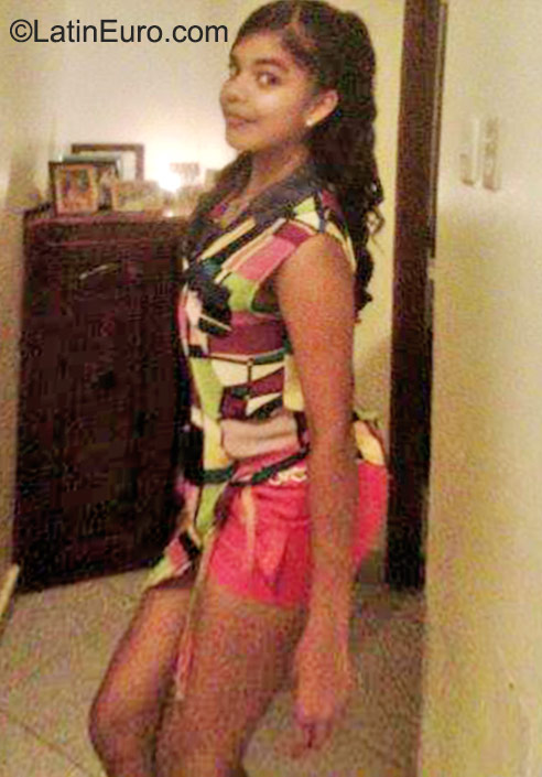 Date this passionate Dominican Republic girl Gabriela from Puerto Plata DO23179