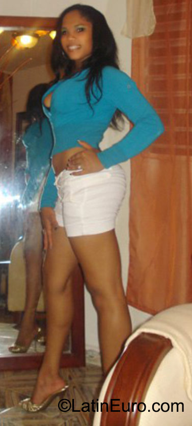 Date this happy Dominican Republic girl Darleny from Puerto Plata DO23212