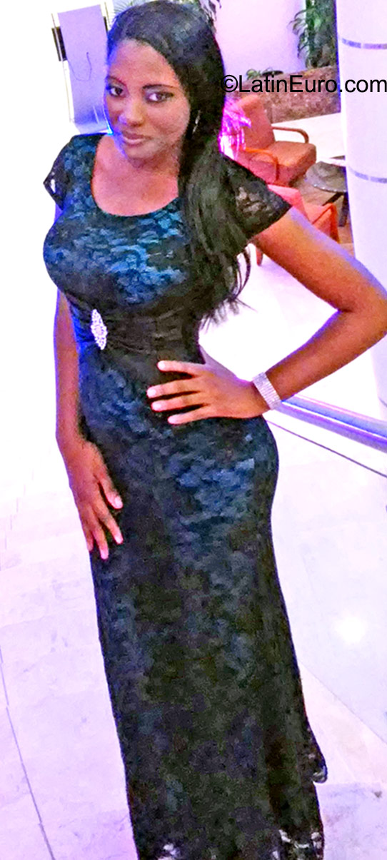 Date this voluptuous Panama girl Jessica from Panama City PA859