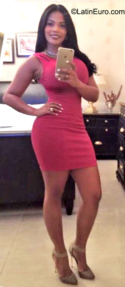 Date this passionate Dominican Republic girl Perla from Santo Domingo DO23456