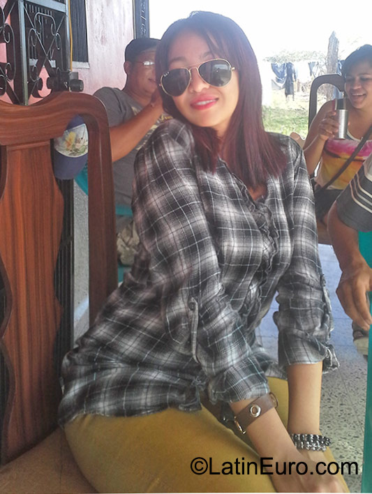 Date this athletic Honduras girl Paty from Tegucigalpa HN1738