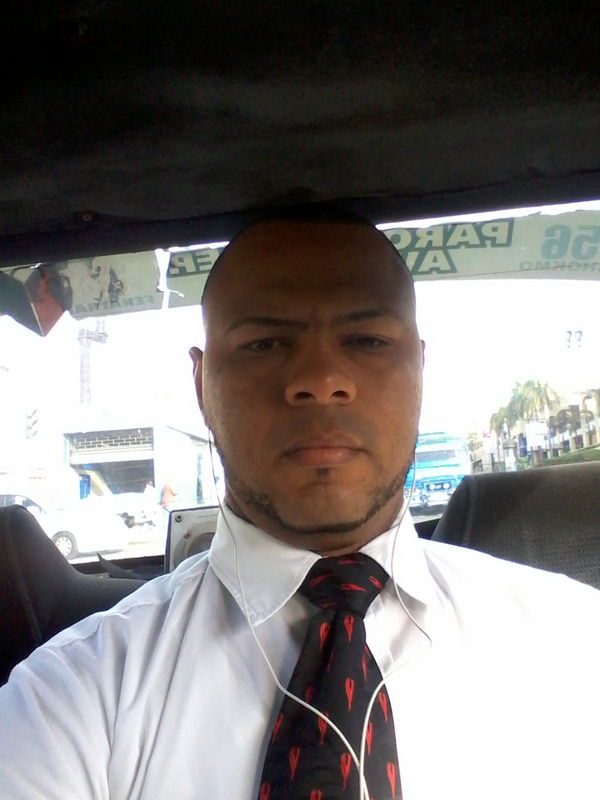 Date this exotic Dominican Republic man Julio from Santo Domingo DO23591