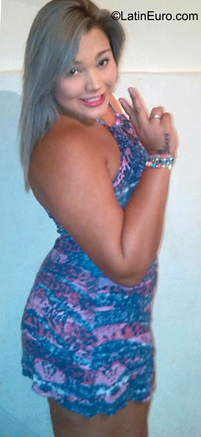 Date this exotic Colombia girl Jhoana from Medellin CO18155