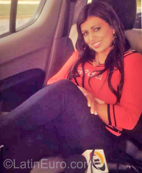 Date this sultry Honduras girl Karen from San Pedro Sula HN1773