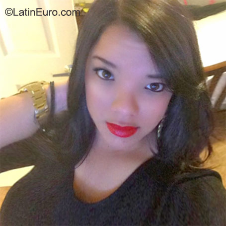 Date this voluptuous United States girl Independent from Silver Spring US16591