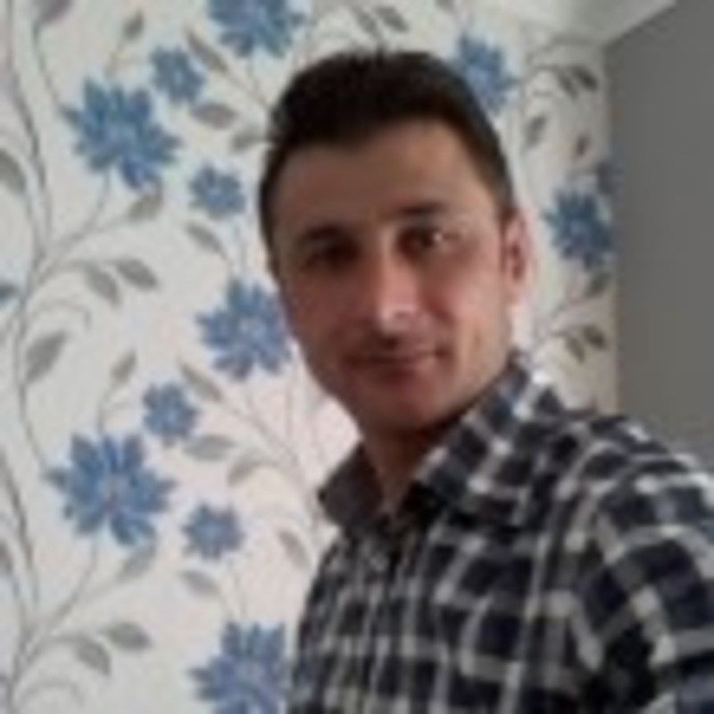 Date this good-looking Ireland man Georgepeny from Dublin IE63