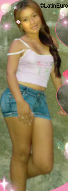 Date this cute Panama girl Yahairia from Panama PA844