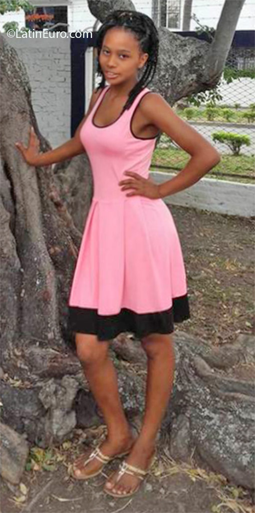 Date this foxy Colombia girl Johana renteria from Bahia Solano CO18605