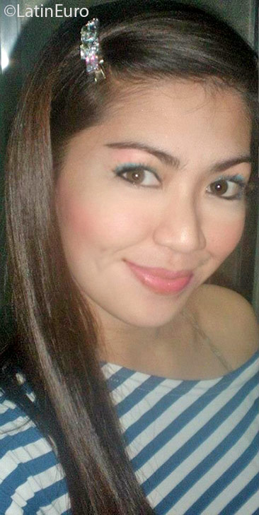 Date this nice looking Philippines girl Nete from Pampanga PH875