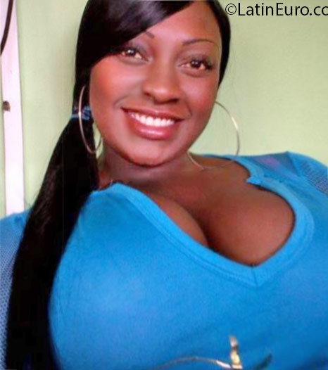 Date this stunning Colombia girl Cindy from Cali CO18729