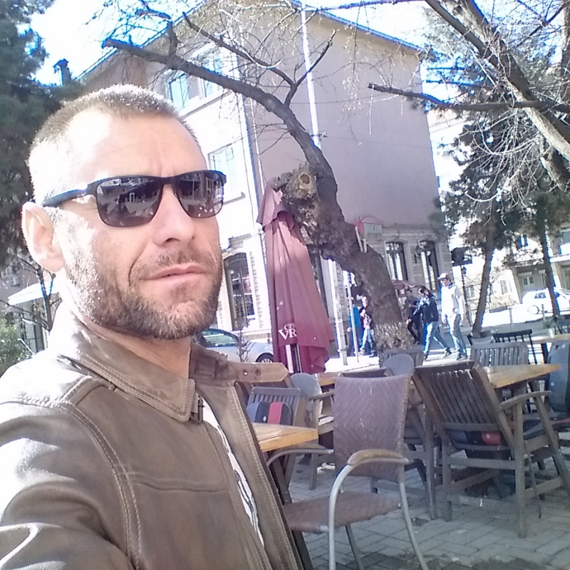 Date this voluptuous Monaco man Aryan75 from Monaco MC4