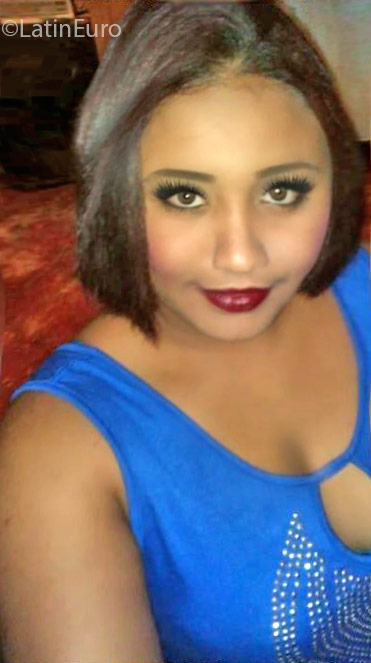 Date this delightful Dominican Republic girl Darie from Azua DO25279