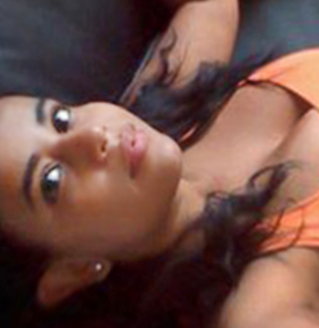 Date this passionate Brazil girl Carolina from Contagem BR9644