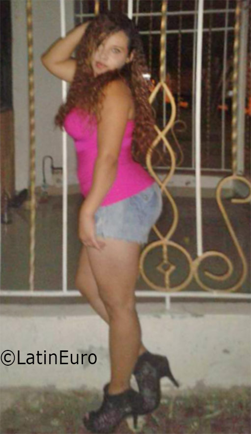 Date this stunning Colombia girl Darling noriega from Barranquilla CO19054