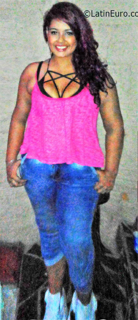 Date this exotic Colombia girl Vane from Medellin CO19092