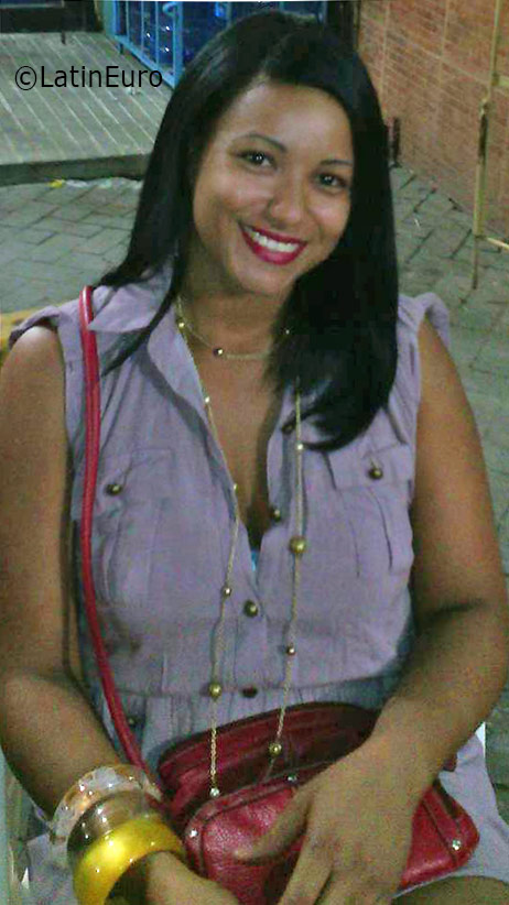 Date this gorgeous Dominican Republic girl Marxleni from San Pedro De Macoris DO26185