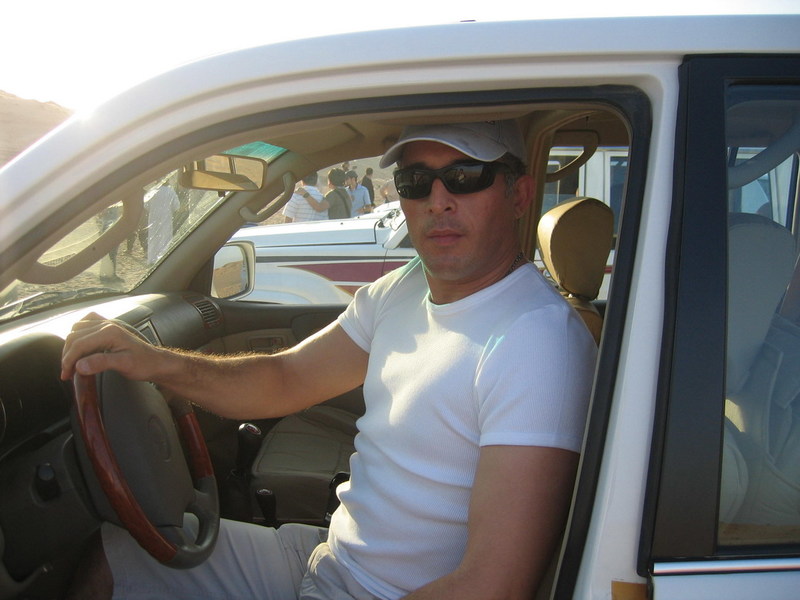 Date this cute Spain man Amir from Madrid ES347