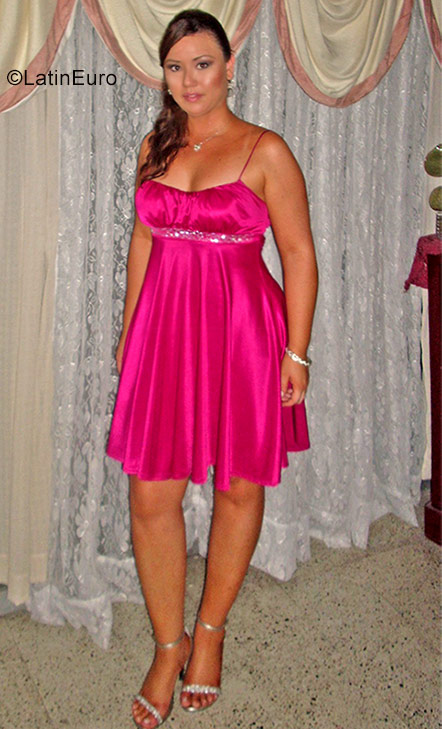 Date this georgeous Colombia girl Katalina from Medellin CO19681