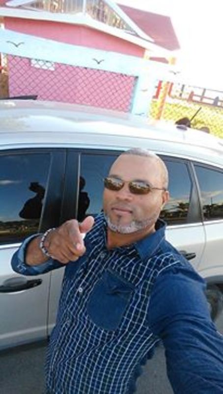 Date this tall Dominican Republic man MATEO from La Romana DO26774