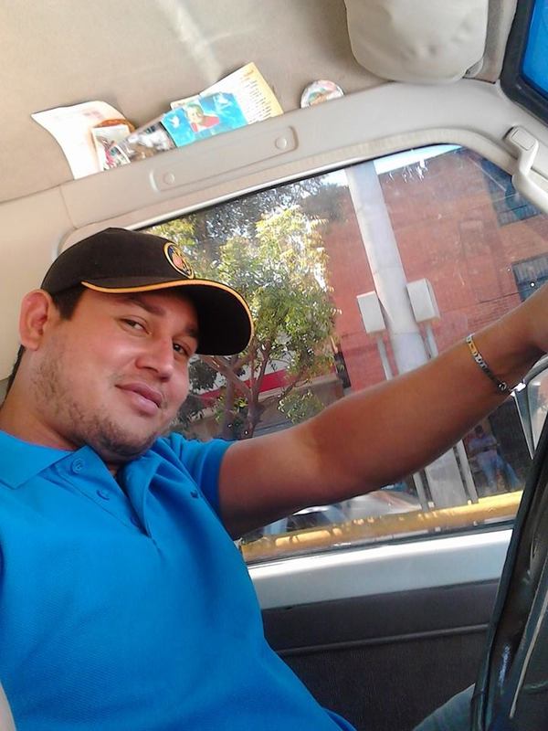 Date this happy Venezuela man Angel gutierrez from Caracas VE803