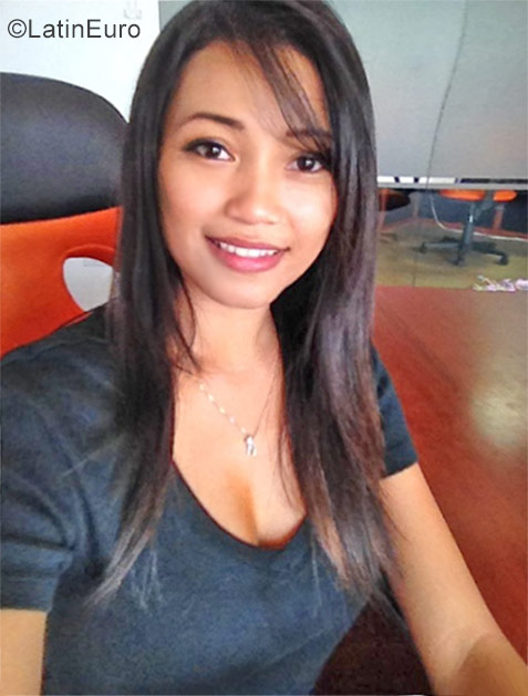 Date this charming Taiwan girl Lovely ann from Taipei TW11