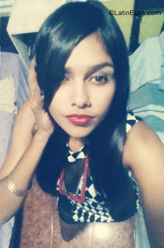 Date this stunning Dominican Republic girl Ramona from Puerto Plata DO27052