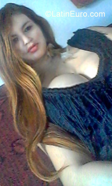 Date this passionate Brazil girl Shirley from Itajuba BR9877