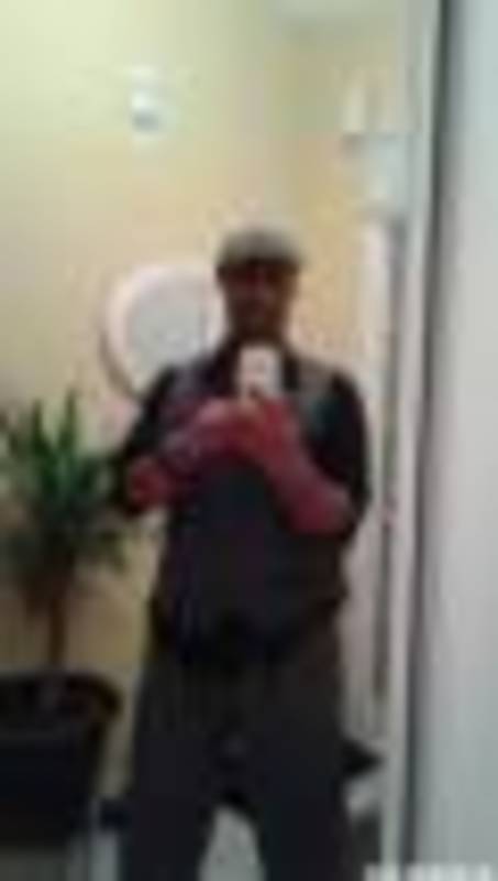 Date this delightful Canada man Powor21 from Toronto CA727