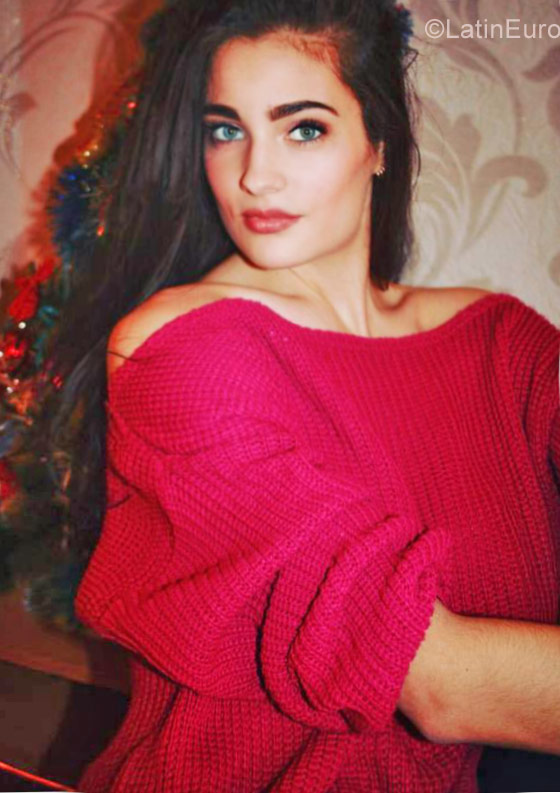 Date this gorgeous Ukraine girl Olgasweetbibi from Kirovograd UA60